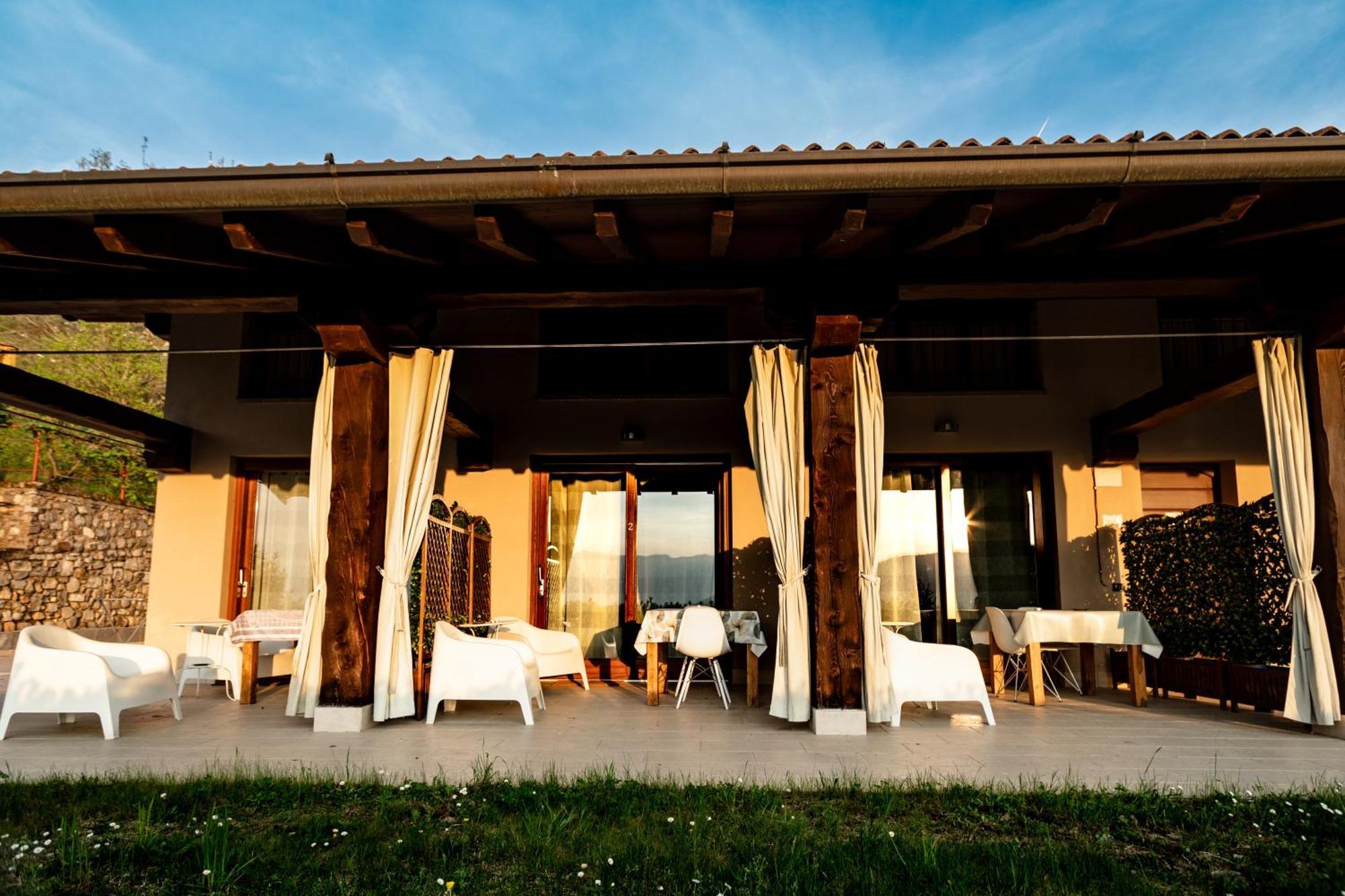 Agriturismo Da Gesi Sale Marasino Eksteriør bilde